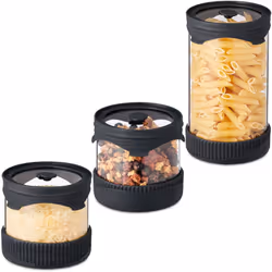 Avec ces pots en verre en lot de 3, vous conservez vos denrées alimentaires de façon peu encombrante et ordonnée. Qu’il s’agi ...