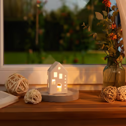 Relaxdays - Photophore en forme de maison, pour 1 bougie chauffe-plat, h x l x p : 12 x 7 x 6 cm, blanc