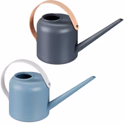 Votre balcon ou votre intérieur est agrémenté de jolies plantes ? Alors ce lot de 2 arrosoirs est l’accessoire idéal pour tou ...