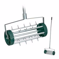 Relaxdays aérateur de gazon roulant avec manche scarificateur manuel HBT : 145x44x21 cm rouleau à gazon argent/vert