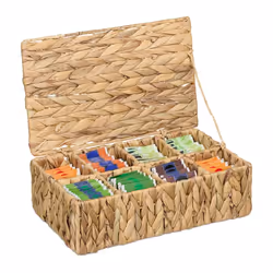 Marre des sachets de thé qui trainent partout dans la cuisine ? Alors cette boite est faite pour vous ! Elle dispose de 8 com ...