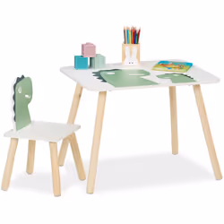Envie de meubler la chambre de votre bout de chou fan de dinos ? Alors faites-lui plaisir en lui offrant cette chaise et cett ...
