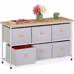 À la recherche d'une commode robuste ? Alors vous êtes au bon endroit ! Ce meuble à 6 tiroirs spacieux sera pratique pour vot ...