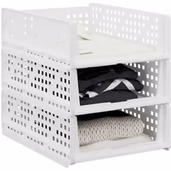 Envie de mettre un peu d'ordre dans votre armoire ? Alors ce bac de rangement en lot de 3 est fait pour vous ! Ce bac pouvant ...