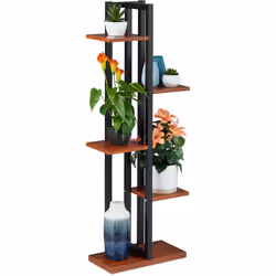 Cetescalier pour plantes en métal vous offre enfin l’espace nécessaire pour mettreen scène vos plus belles fleurs. Vos plante ...