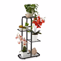 Cetescalier pour plantes en métal vous offre enfin la place nécessaire pourdisposer vos différentes fleurs. Répartissez jolim ...