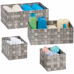 Avec ce set de 4 paniers de rangement, vous êtesparfaitement équipé pour ranger de manière ordonnée divers objets de la viequ ...