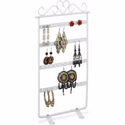 Avec ce porte-boucle d'oreille, vous avez toujours à portée de main la boucle d’oreille correspondante à votre tenue. Le port ...