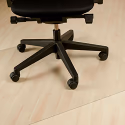 Ce tapis de sol pour chaise de bureau protège votre sol des rayures et offre une mobilité simplifiée des roues de votre chais ...