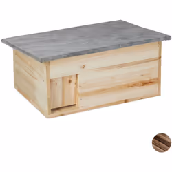 Donnez un domicile pour l’hiver au timide animal avec épines. L’abri pour hérissons en bois de sapin offre une protection idé ...