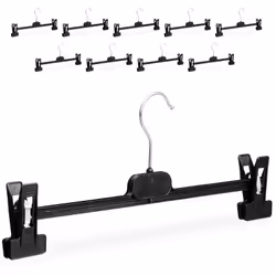 Un bon cintre doit s’adapter à vos vêtements et non l’inverse. Si cette vision des choses est la vôtre, alors ce set de cintr ...