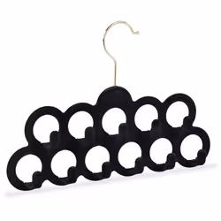 Ce cintre porte-foulards vous permet de mettre un peu d’ordre dans votre armoire. Le cintre dispose de 11 trous pour vos foul ...
