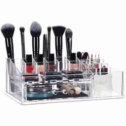 Rangez dans l’organiseur de maquillage compacte votre vernis à ongle, rouge à lèvre, pinceau et autres et assurez-vous d’avoi ...