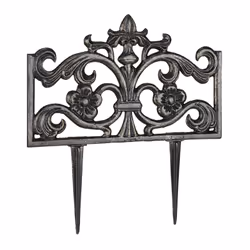 Cette bordure de jardin en style antique nostalgique est très décorative et vous permet de délimiter vos massif de fleurs, po ...