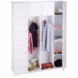 Créez une armoire modulable selon vos souhaits grâce au système d’assemblage à clipser. Les cubes en plastique robustes offre ...