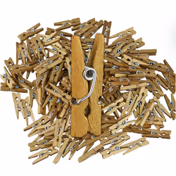 Vous cherchez des pinces pour bricoler et décorer ? Utilisez ce lot de 400 pinces pour suspendre à un cordon vos dernières ph ...