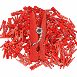 Vous cherchez des pinces pour bricoler et décorer ? Utilisez ce lot de 400 pinces pour suspendre à un cordon vos dernières ph ...