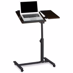 Cette table pour ordinateur portable à hauteur réglable est idéale pour surfer ou travailler depuis votre canapé ou votre lit ...
