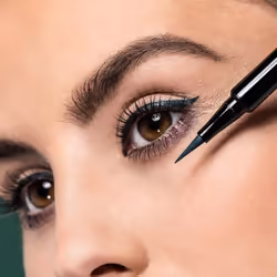 ARTDECO Long-Lasting Liquid Liner Intense 08 Green Line 0.6 ml