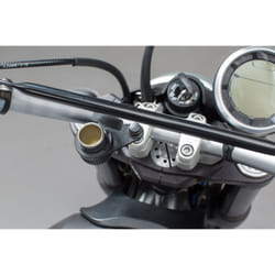 SW-Motech Pour pontet de guidon à vis M8. - Pour pontet de guidon à vis M8., noir