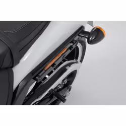 SW-Motech Harley-David Softail Breakout / S (17-). Pour LH2. - Harley-David Softail Breakout / S (17-). Pour LH2.