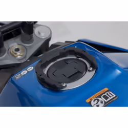 SW-Motech Noir. Modèles Suzuki. Pour réservoir avec 5 vis. - Noir. Modèles Suzuki. Pour réservoir avec 5 vis.