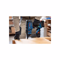 Agrafeuse sans fil Bosch GTH 18V-38 M Professional; 18 V (sans batterie et chargeur)
