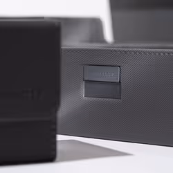 ULTIMATE GUARD Superhive 550+ Xenoskin Monocolor Boîtier - Vue supplémentaire 4