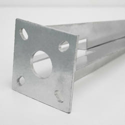 Niederberg metall Piquet en métal galvanisé env 50cm de long idéal pour enfoncer et sécuriser au sol poteaux de clôtures de env Ø34mm Argenté