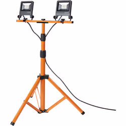 Description générale Lampe de travail LED polyvalente avec trépied, disponible avec 1 ou 2 têtes d'éclairage. Cette lampe est ...