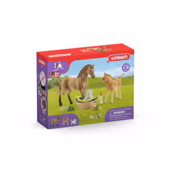 schleich HORSE CLUB Les soins pour bébé animaux d' Sarah