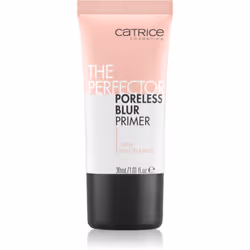 Clic ici, clic là, on est dans le monde du selfie ! Mais pour cela, vous avez besoin d'une peau parfaitement lisse. La base r ...