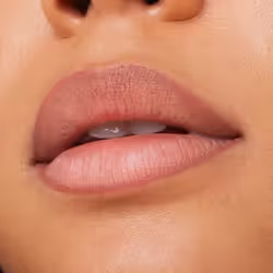 Essence 8h Matte 0,3 g