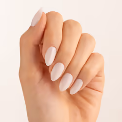 Essence nails in style Ongles des mains Blanc Monochromatique 12 pièce(s) - Vue supplémentaire 3