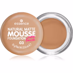 Le fond de teint essence NATURAL MATTE MOUSSE unifie la teinte de votre visage et cache les petites imperfections.
