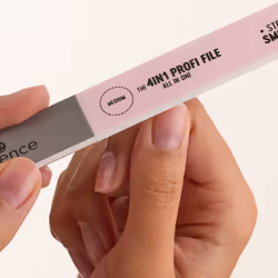 Essence THE 4IN1 PROFI FILE Lime à ongles