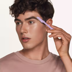 Essence BROW FORMER Ensemble pour sourcil - Vue supplémentaire 4