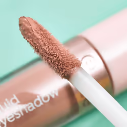 Essence Matte Liquid Eyeshadow ombre à paupière 3 ml 01 Bare Bliss Mat - Vue supplémentaire 8