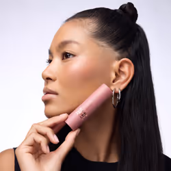 CATRICE Blushin' Charm Multi Stick 5,5 g Tube Crème 050 Radiant Honey - Vue supplémentaire 7