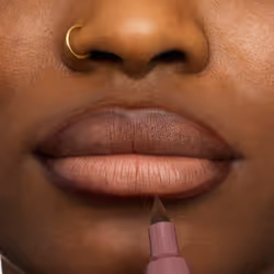 Essence line n' STAIN! TATTOO LIP LINER 2,5 g 03 Make A Mauve - Vue supplémentaire 7