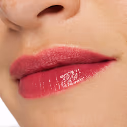 Essence hydra kiss brillant à lèvres 4 ml 06 Berry Crush - Vue supplémentaire 6