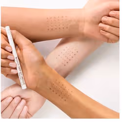 Essence baby got FRECKLES freckle pen crayon contour des yeux 1 ml Liquide - Vue supplémentaire 6