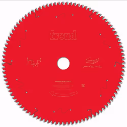 Lame de scie circulaire FREUD Spécial panneaux agglomérés, MDF - F03FS - Pour scie portative. Optimisée pour la coupe de méla ...