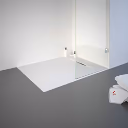 Description générale Un bac de douche de plain-pied ultra léger avec un élégant effet pierre en blanc mat. Ce receveur est un ...