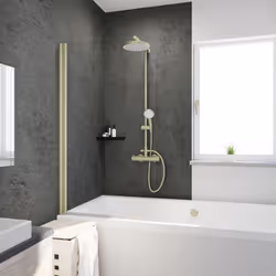 Description générale Un pare-douche rabattable avec un volet Capri, conçu pour les baignoires, offrant une paroi pivotante en ...