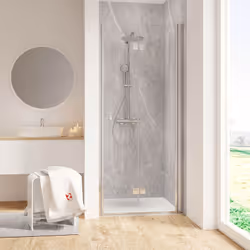 Porte de douche pivotante-pliante, profilé chromé Une porte pivotante-pliante est une solution très appréciée et pour cause. ...