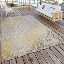 Les motifs gais sont le thème principal de cette collection. Ces tapis haut de gamme arborent aussi bien des motifs orientaux ...