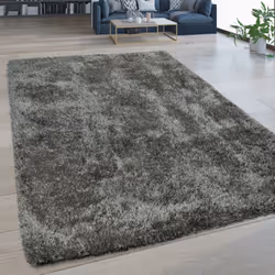 Douillets,, confortables et intemporels;: les tapis moelleux à l'aspect flokati séduisent par leur look élégant et leur excel ...
