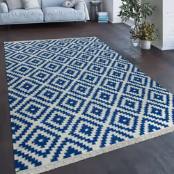 Si vous cherchez un tapis qui combine un flair exotique et une légèreté moderne, alors les modèles de cette collection sont l ...