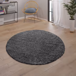 Le confort en toute simplicité : ces tapis à poils longs incroyablement doux au toucher et à l'aspect moelleux apporteront un ...